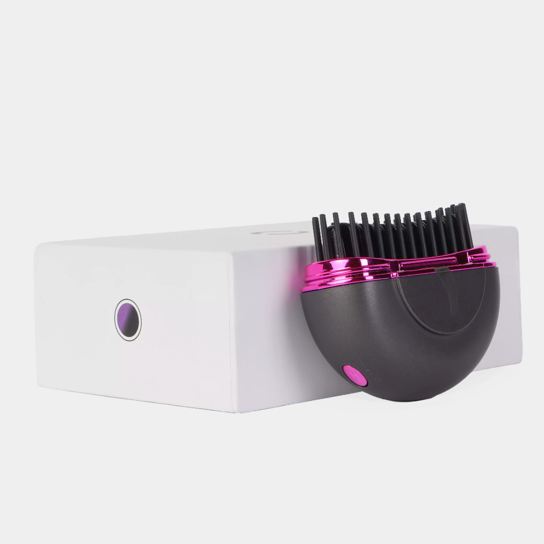 HairSnapper Brush | Ritocchi hi-tech da borsa per un look sempre curato